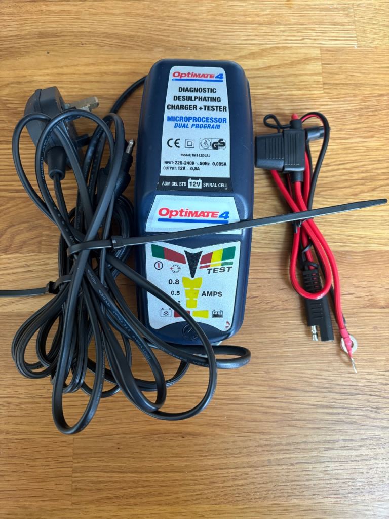 Optimate 4 bike battery charger 