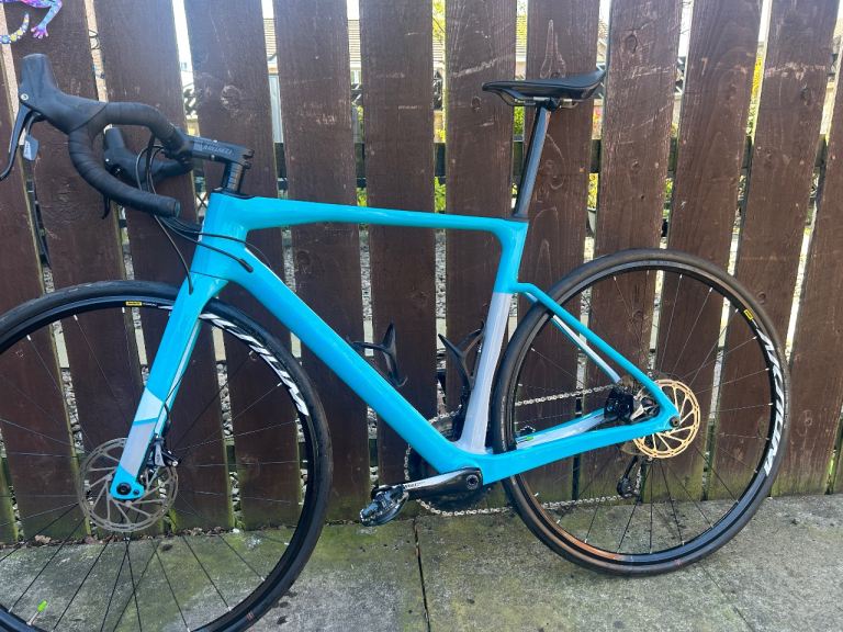 Ribble Endurance Carbon Road Bike – Medium Size, Blue