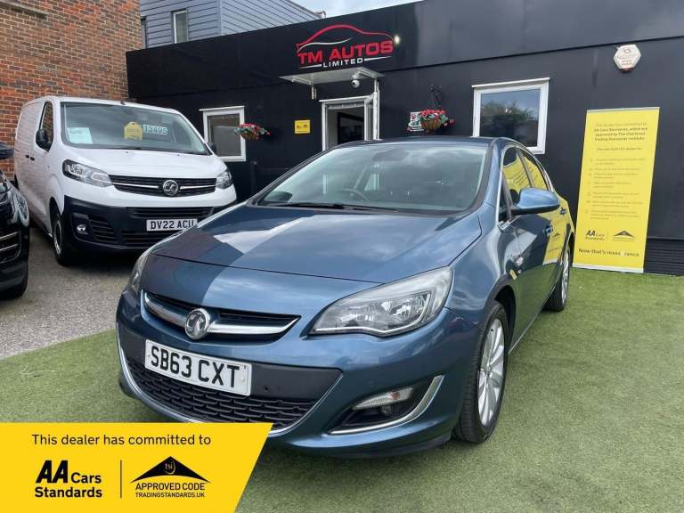 2013 Vauxhall Astra 1.6 16v Elite Euro 5 5dr Petrol