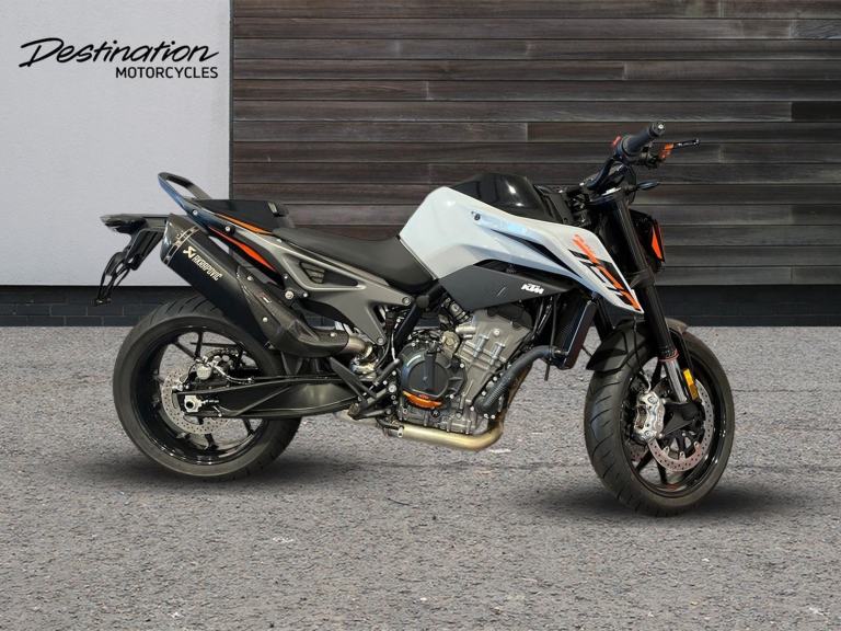 2025 KTM Street 790 DUKE Petrol grey Manual