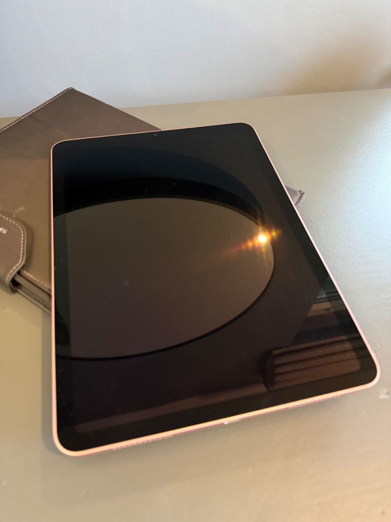 iPad Air 4th Gen 64GB WiFi USB-C 