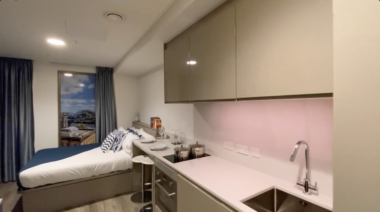 Vita Student Ensuite Room – West End – Bills Included