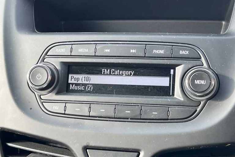 2019 Vauxhall Viva 1.0 [73] SE 5dr [A/C] HATCHBACK PETROL Manual