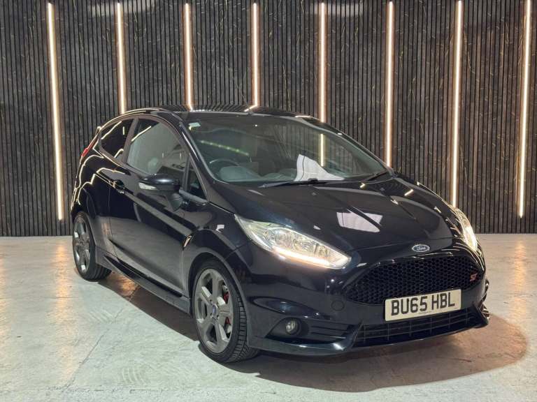 2015 Ford Fiesta 1.6 EcoBoost ST-2 3dr HATCHBACK PETROL Manual