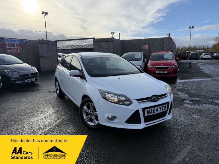 2014 Ford Focus 1.0 EcoBoost Zetec 5dr HATCHBACK Petrol Manual
