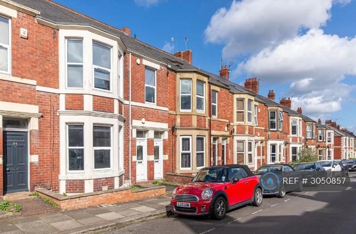 4 bedroom flat in Shortridge Terrace, Newcastle Upon Tyne, NE2 (4 bed) (#3050857)