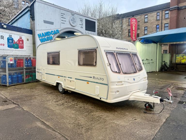 Avondale rialto 4 Berth 2002 