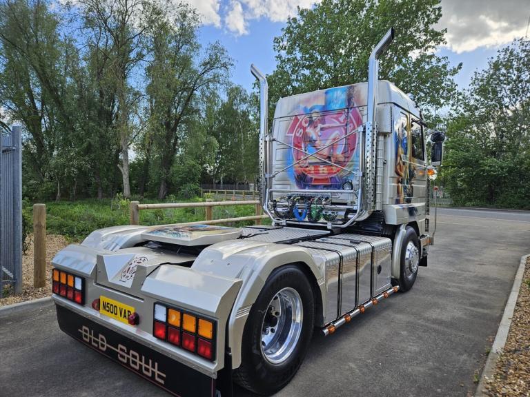 SCANIA V8 143 500 STREAMLINE 