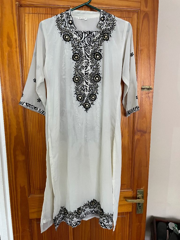 New. Women’s Salwar Kameez. Eid. Asian Pakistani. Modern. Stylish