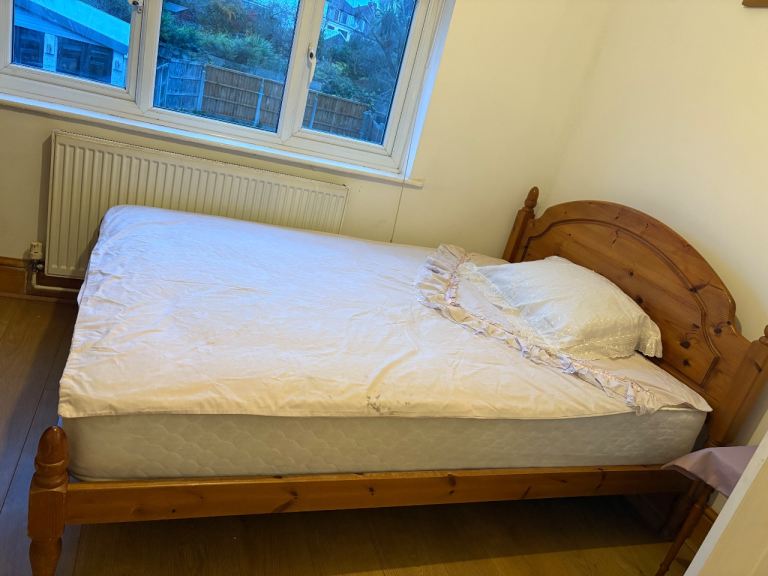 Double room available 