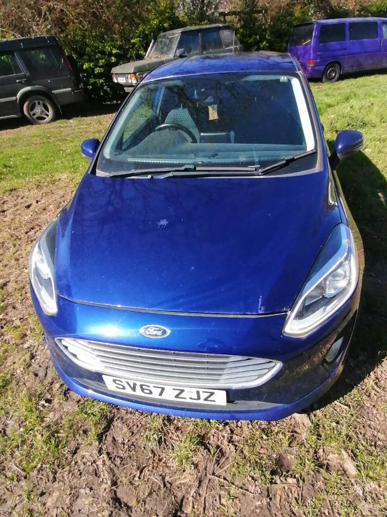 Ford fiesta titanium turbo 998cc