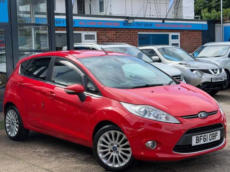 2011 Ford Fiesta 1.4 Titanium Hatchback 5dr Petrol Automatic (154 g/km, 94 bhp) HATCHBACK Petrol ...