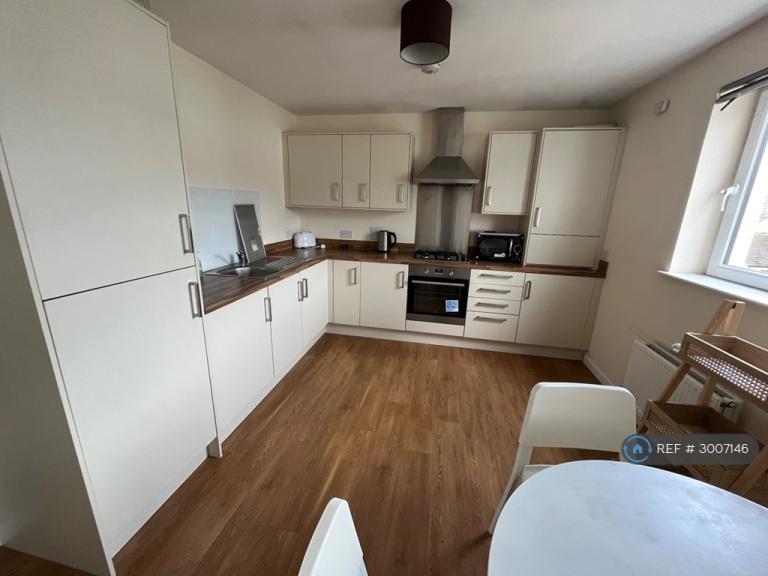 2 bedroom flat in Froghall Terrace, Aberdeen, AB24 (2 bed) (#3007146)