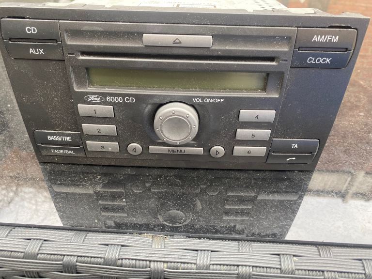 2007 FORD FIESTA MK6 CD PLAYER RADIO STEREO HEAD UNIT 6S6118C815AG