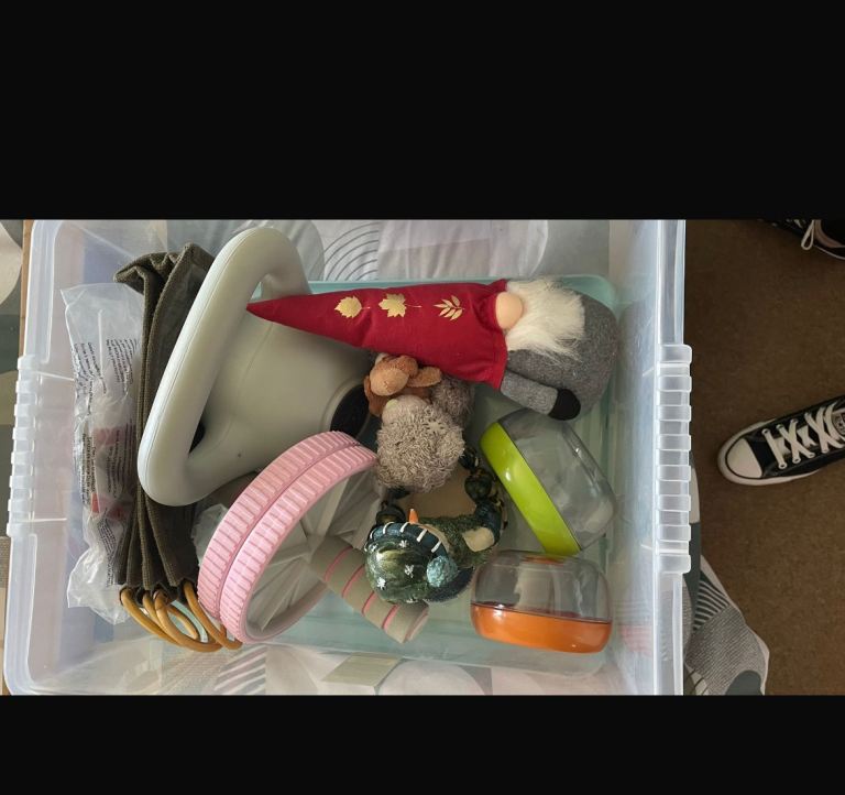 FREE Ideal for a car boot sale really would love it to go towards a charity Stall