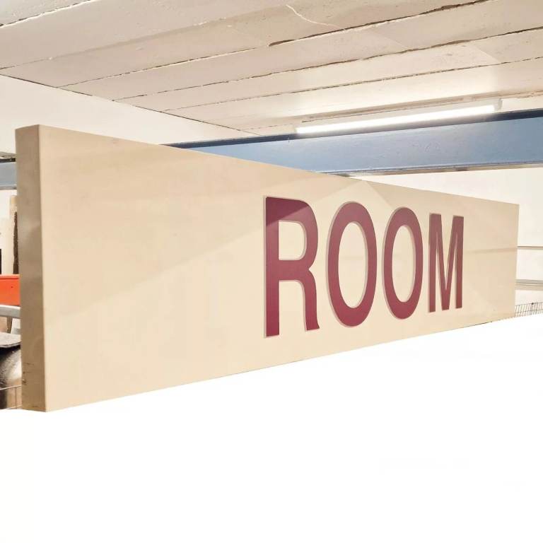 Sign Light Up Self Contained Metal Sign Box Box Use Internal/External