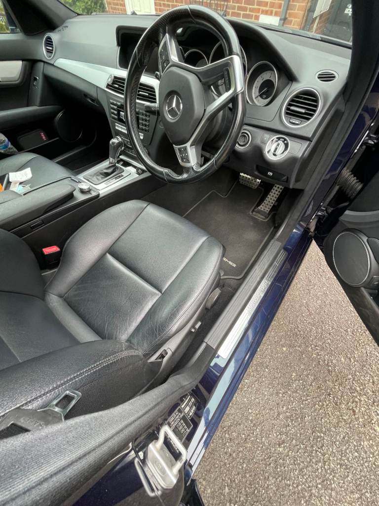 Mercedes-Benz, C CLASS, Saloon, 2012, Semi-Auto, 2143 (cc), 4 doors