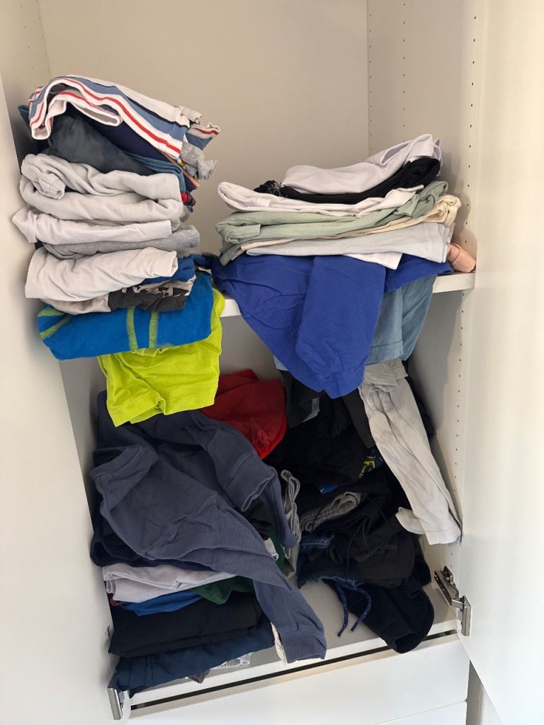Free kids clothes and other things! 