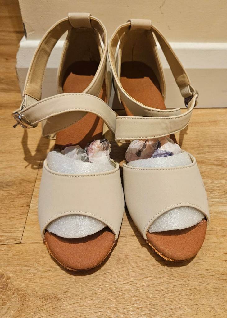 Ballroom Latin Dance Shoes 👠 S6