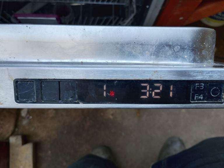 Blomberg integrated full size dishwasher