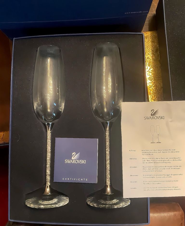 Swarovski Chrystal Champagne Flutes