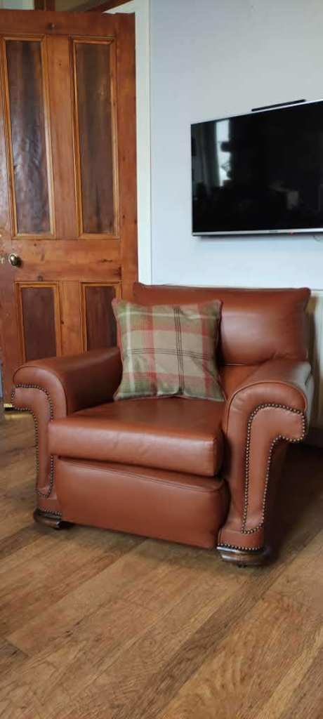 Beautiful Antique Club Chair, Soft/Warm Caramel Leather