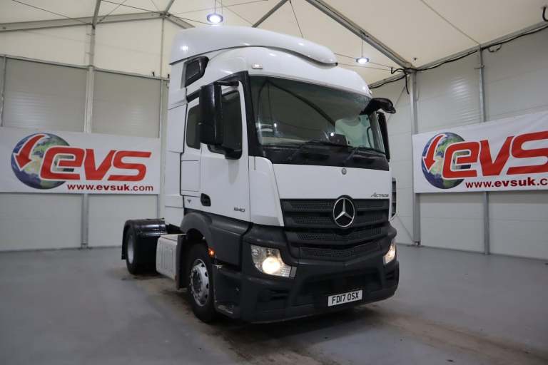 2017 (17 PLATE) Mercedes Benz ACTROS 1840 4x2 Euro 6 Tractor Units