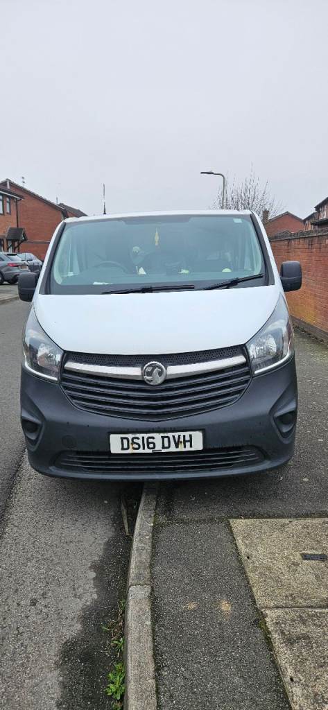 Vauxhall vivaro 1.6 / 2016
