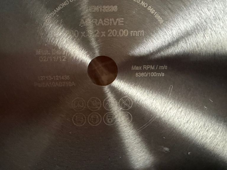 Stihl saw diamond blades 300mm x20