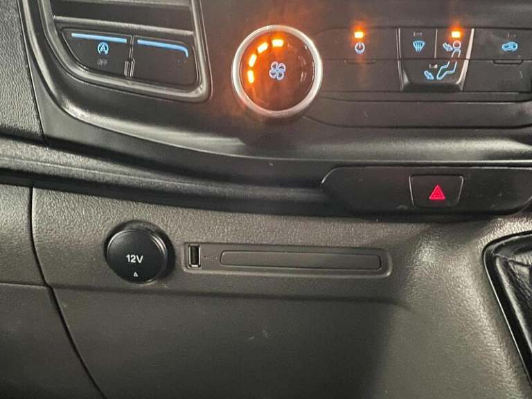 2021 Ford Transit Custom 2.0 EcoBlue 130ps Low Roof Leader Van PANEL VAN DIESEL Manual