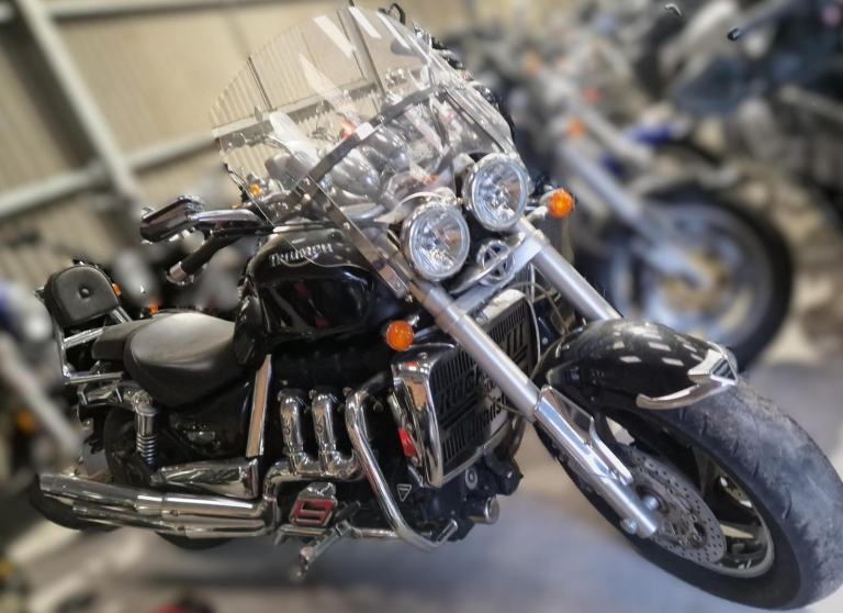 2009 TRIUMPH ROCKET 111 3 ROADSTER 23 CLASSIC NAKED MUSCLE CRUISER TOURER 13k