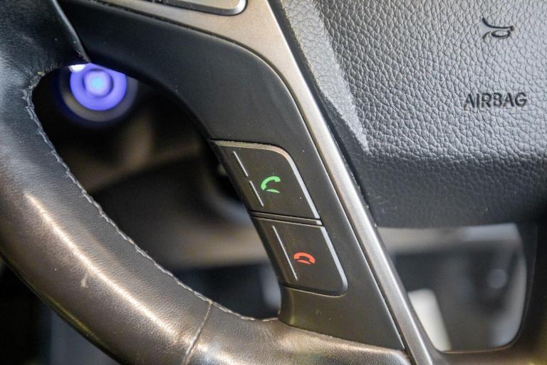 2016 Hyundai Santa Fe 2.2 CRDi Blue Drive Premium SE 5dr Auto [7 Seats] ESTATE DIESEL Automatic