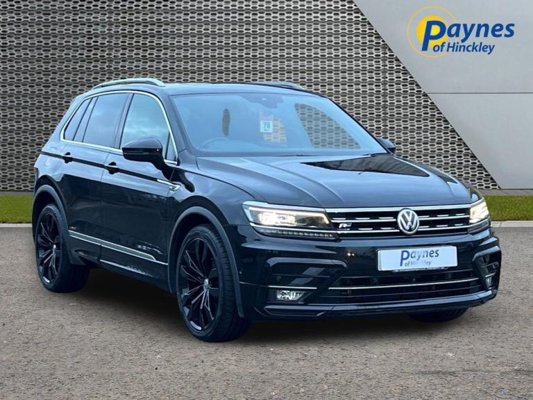 2020 Volkswagen Tiguan 2.0 TDI R-Line Tech DSG Auto in Black, 1 Owner, Full Hist