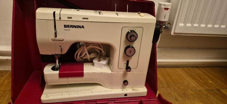 Bernina Record 830 sewing machine 