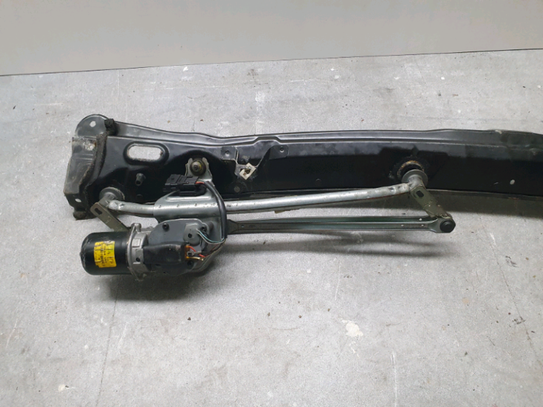 Vauxhall Vivaro complete wiper motor and linkage