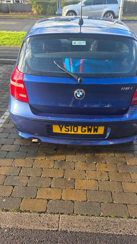 BMW, 1 SERIES, Hatchback, 2010, Manual, 1995 (cc), 5 doors