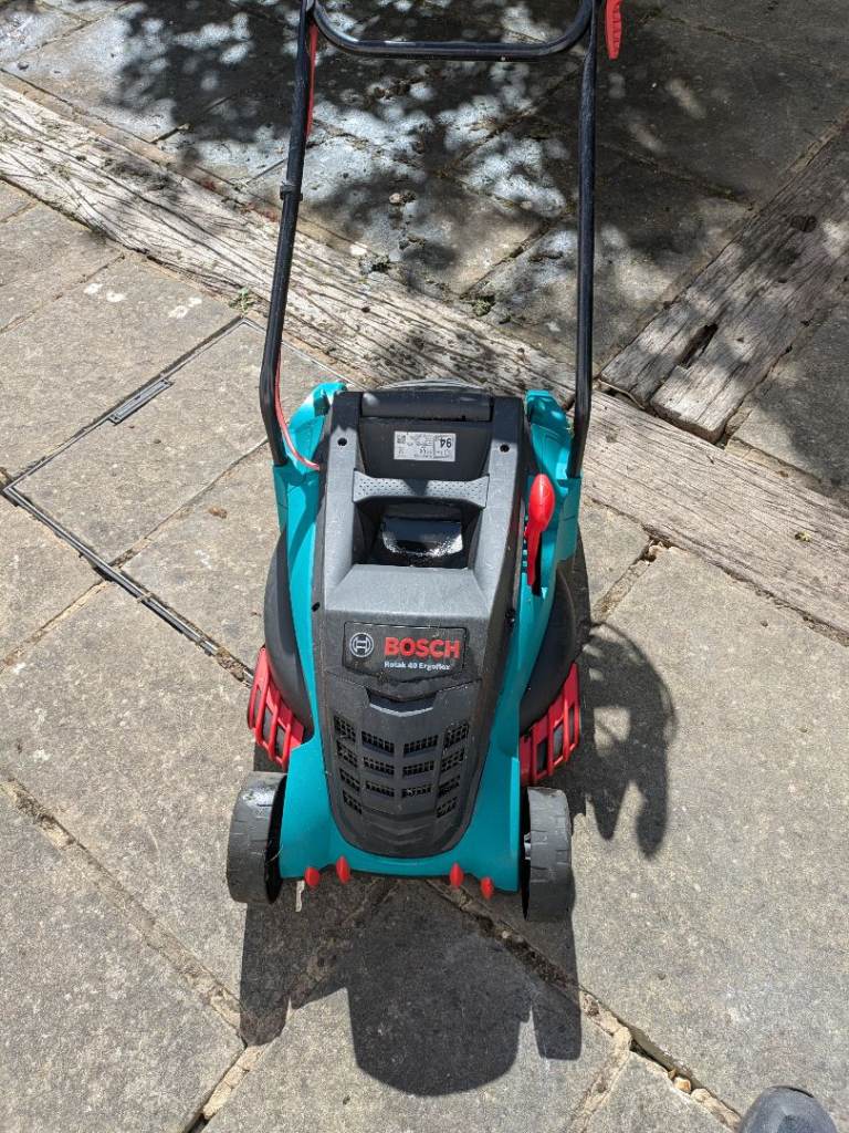 Bosch Rotak 40 ergoflex corded lawnmower