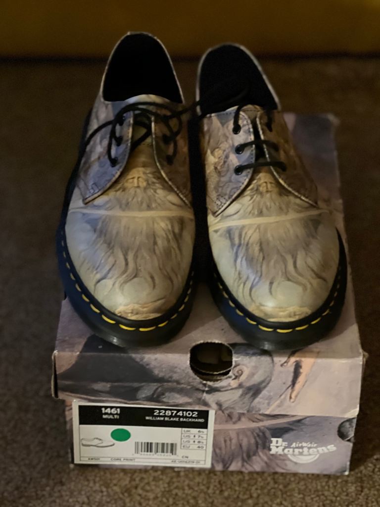Dr.Marten’s William Blake Design Shoes