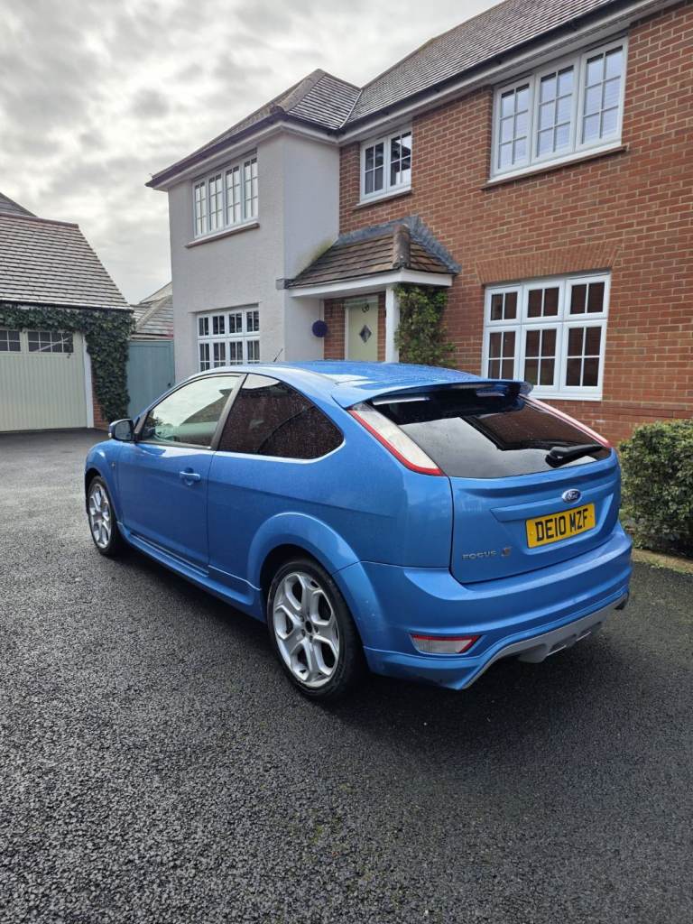 FORD FOCUS ZETEC S Petrol 2010
