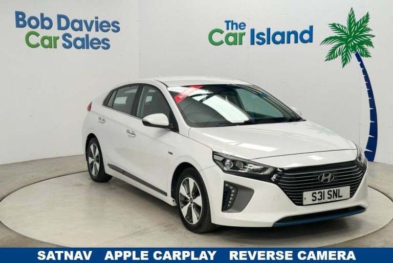 2017 S HYUNDAI IONIQ 1.6 H-GDI 8.9KWH PREMIUM HATCHBACK 5DR PETROL PLUG-IN HYBRI