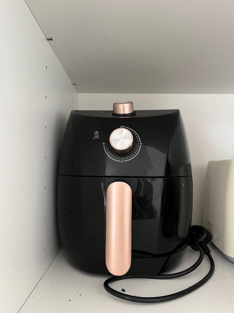 Air fryer 