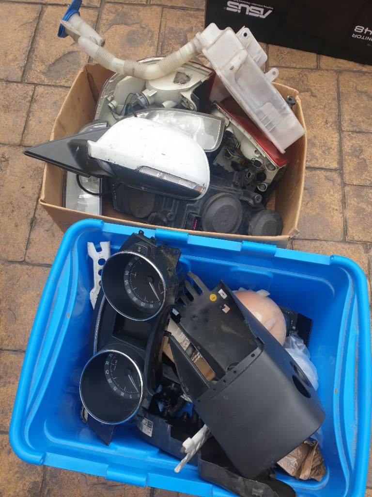 Skoda superb 2.0 tdi job lot parts