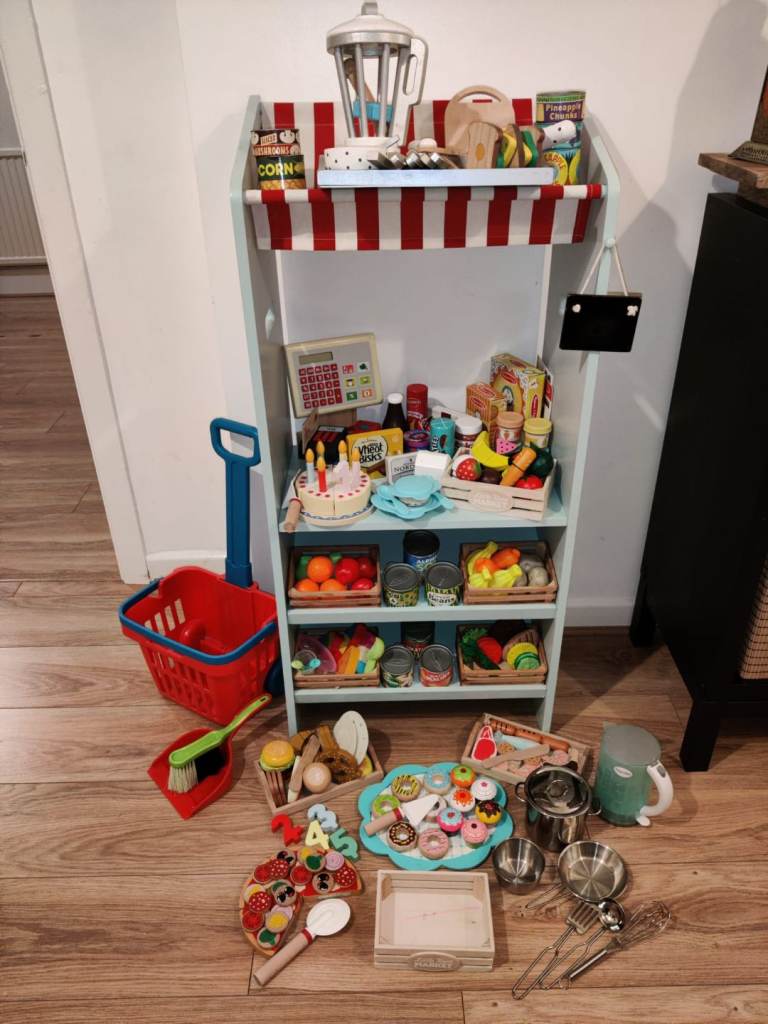 Wooden Toy Market/Kitchen