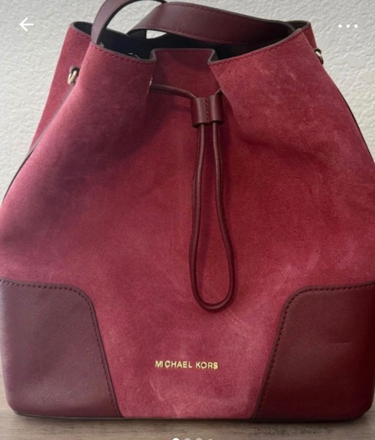 Michael Kors Cary Medium Bucket Bag – Burgundy Suede & Leather