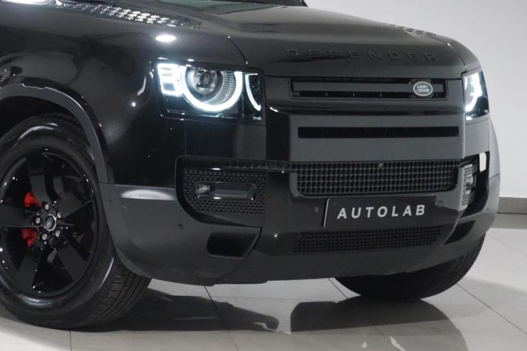 2023 Land Rover Defender 110 3.0 D250 MHEV HSE Hard Top SUV Auto 4WD MWB Euro 6 (s/s) 5dr PANEL V...