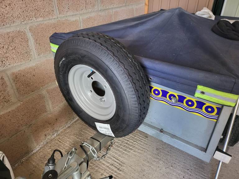 Small trailer 