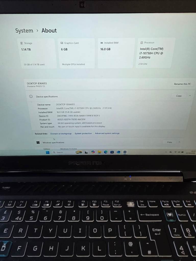 Acer predator hellos 300 i7 10th Gaming Laptop