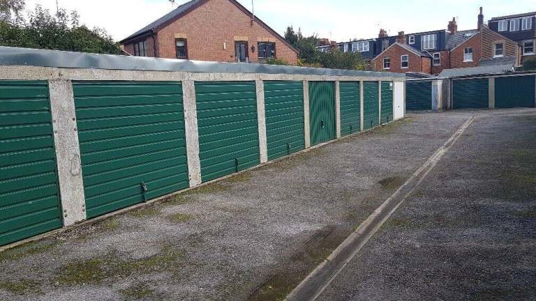 Garage/Parking/Storage: Stratford Street, Oxford OX4 1SW - GATED SITE, NEW DOORS 