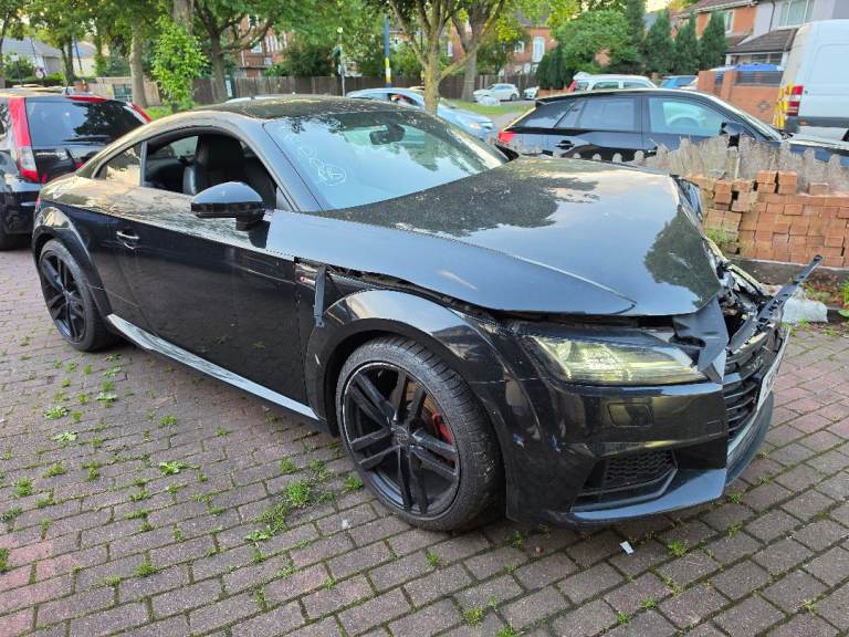 Damaged Audi, TT, Coupe, 2016, Manual, 1968 (cc) tdi