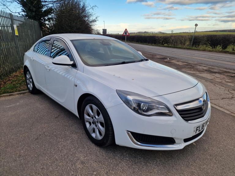 2016 Vauxhall Insignia 1.6 CDTi ecoFLEX Tech Line 5dr [Start Stop] HATCHBACK Diesel Manual